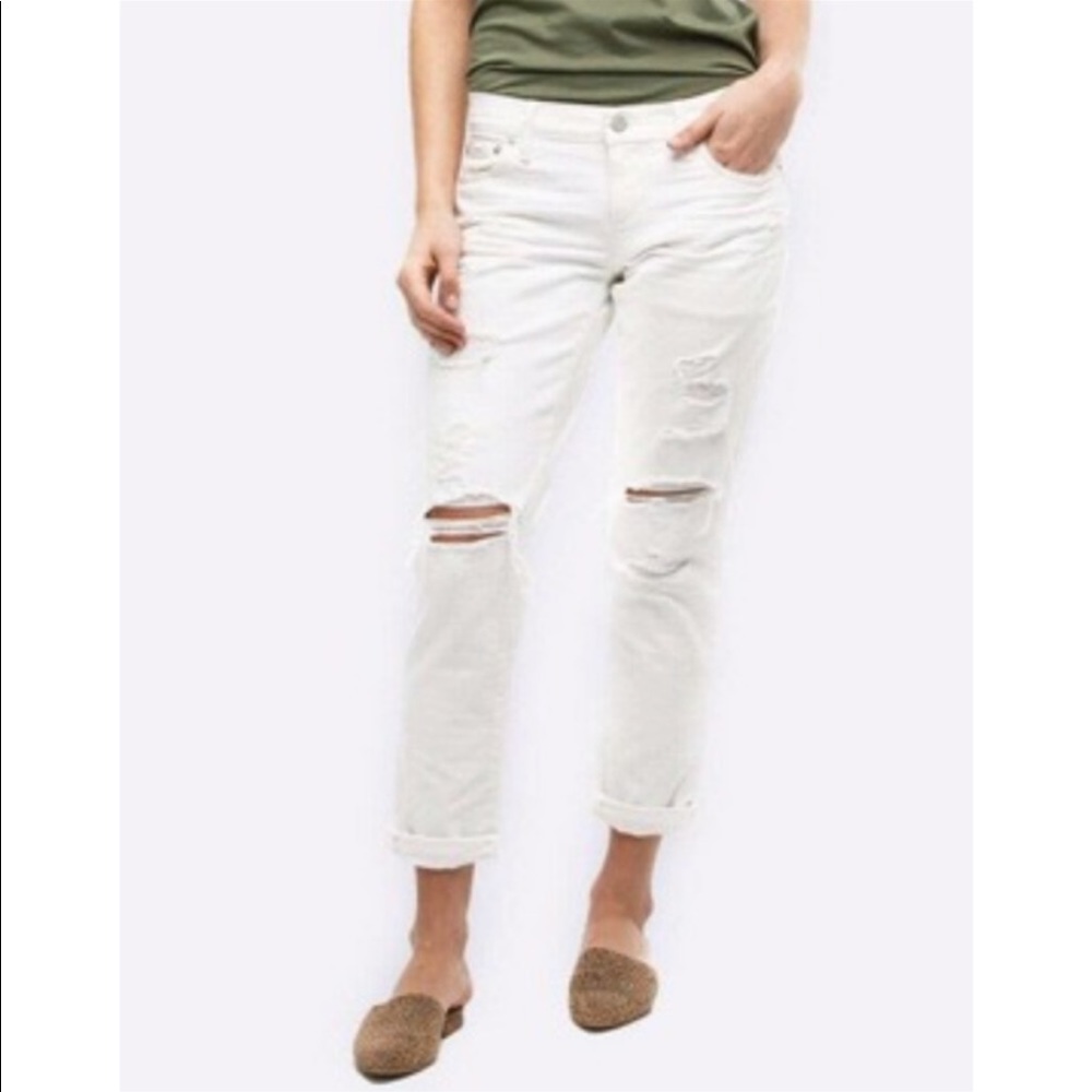 ⭐️Able the slouch Distressed white Jeans lucely wash size 28 nwt